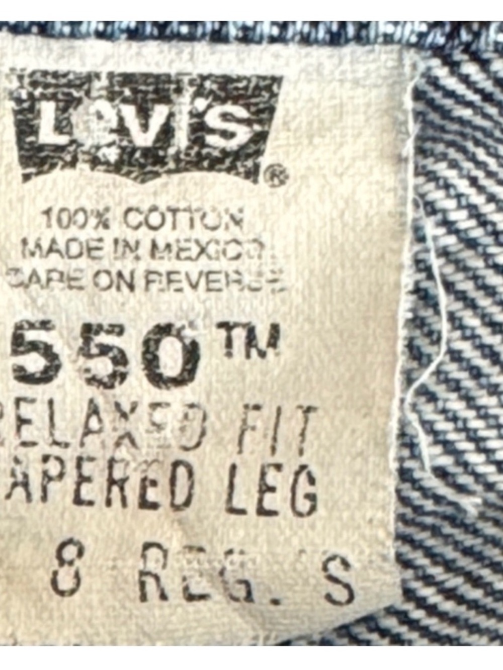Levi's 550 Vintage Mom Jean Relaxed Fit Tapered
Leg Women's Size 8S Denim Jeans - Picture 9 of 11